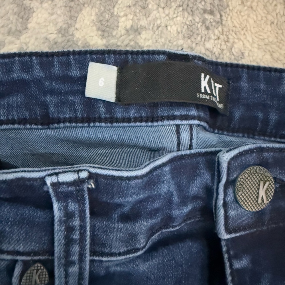 Kut From the Kloth size 6 jeans with green stripe - Picture 4 of 5
